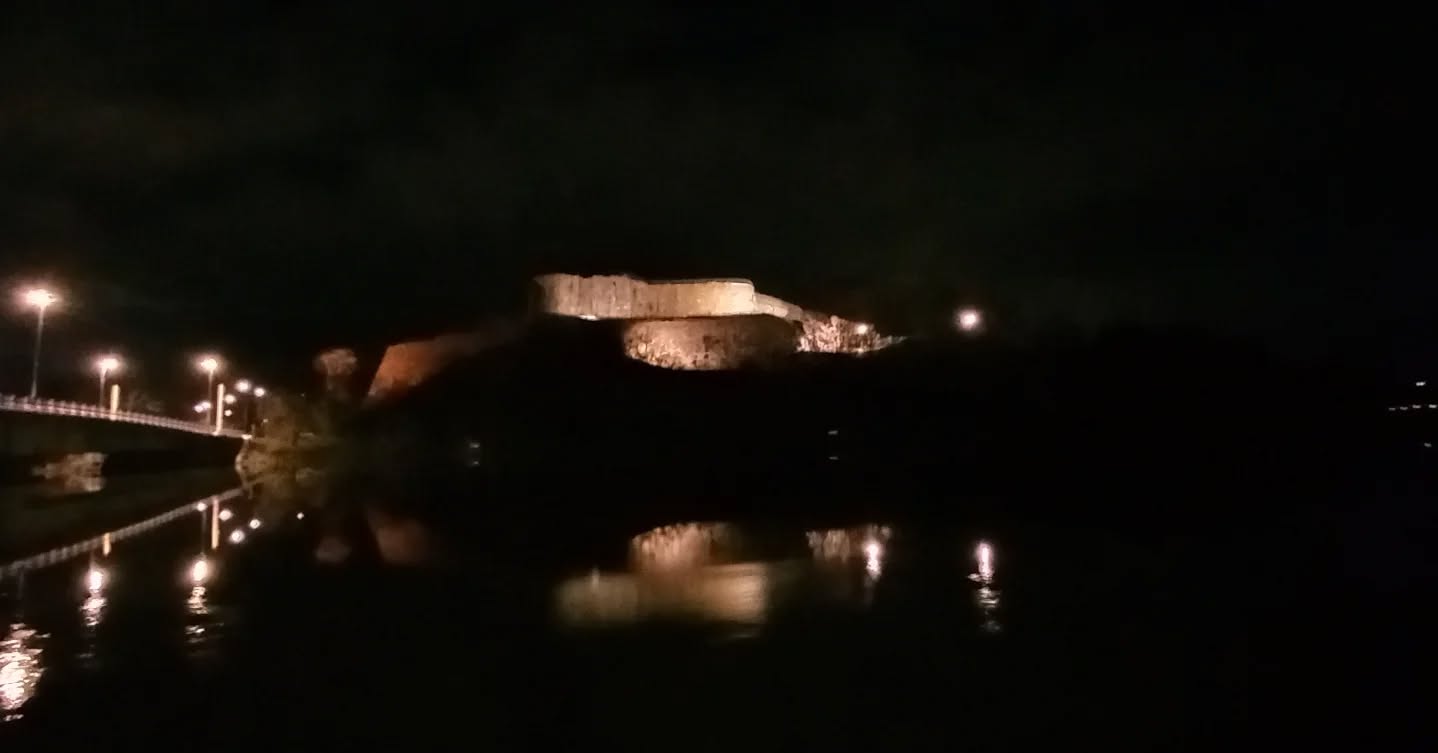 Kvällstur
#bohuslän 
#bohusfästning 
#bohusleden 
#marieholmsbron 
#nordreälv 
#götaälv 
#göteborg 
#kungälv