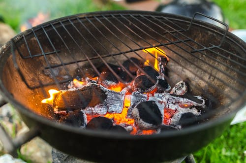 Gemensam korvgrillning