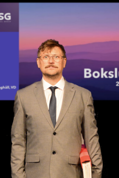 Bokslut - en tragikomisk internredovisning