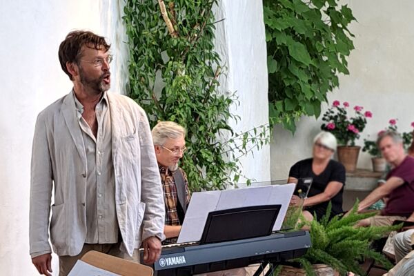 Sommarkväll i Orangeriet - En dag av vindar och sol
