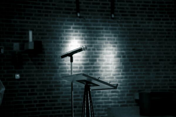 Sommarstandup i Lomma